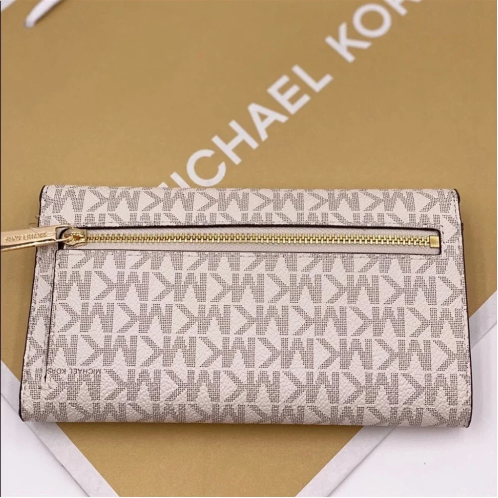 Michael Kors Trifold Wallet Vanilla